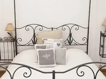 Le Fate Apartments Rome Italy